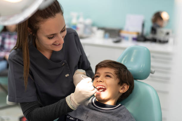 Best Emergency Tooth Extraction in Seabrook, TX